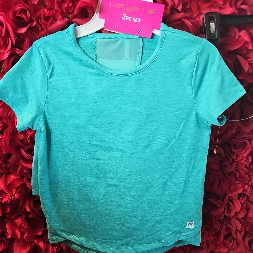 Girls NWT 2 PC Aqua Short Set With Matching Waist Bag Size 7/8